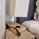 Federnest - Luxus-studio - Kingsize Boxspringbett - Home-office Mit Monitor Und Drucker - 11 Min Hbf Appartement Duisburg
