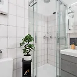 Appartement Federnest - Luxus-studio - Kingsize Boxspringbett - Home-office Mit Monitor Und Drucker - 11 Min Hbf Duisburg