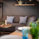 Appartement Federnest - Luxus-studio - Kingsize Boxspringbett - Home-office Mit Monitor Und Drucker - 11 Min Hbf