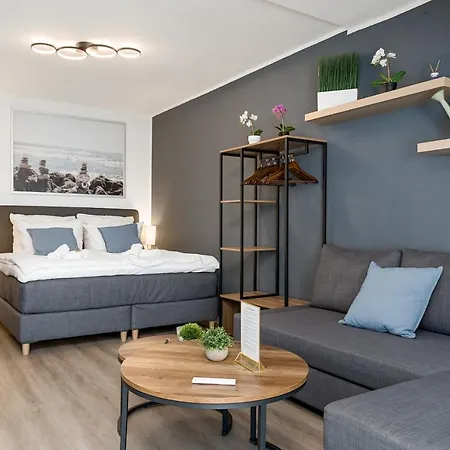 Federnest - Luxus-studio - Kingsize Boxspringbett - Home-office Mit Monitor Und Drucker - 11 Min Hbf *