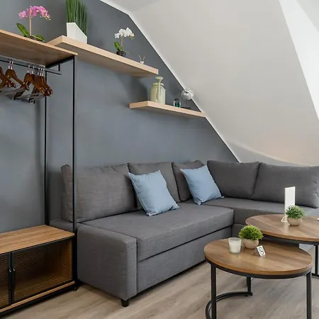 Federnest - Luxus-studio - Kingsize Boxspringbett - Home-office Mit Monitor Und Drucker - 11 Min Hbf Duisburg