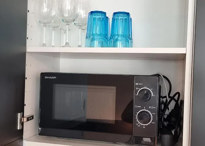 Federnest - Luxus-studio - Kingsize Boxspringbett - Home-office Mit Monitor Und Drucker - 11 Min Hbf דיסבורג