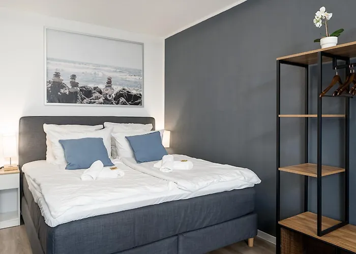 Federnest: Luxury With King Bed & Office *