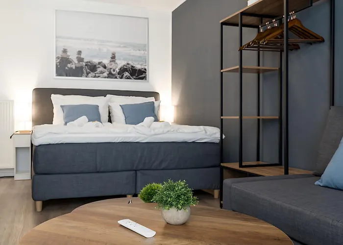 Federnest: Luxury With King Bed & Office *